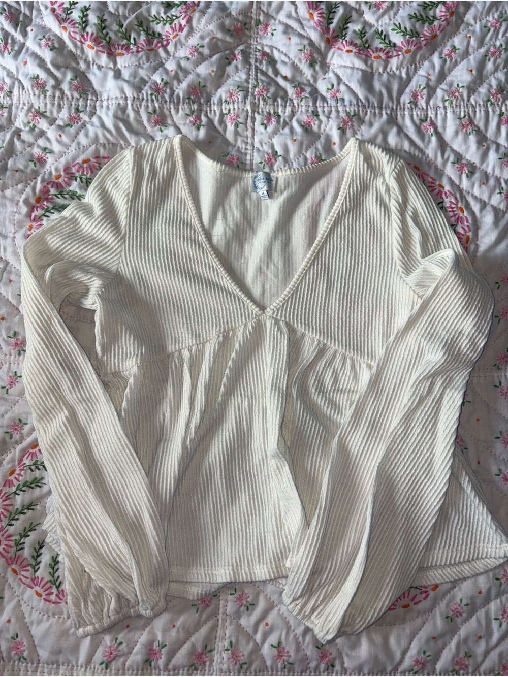 Blue Rain Cream Ribbed Empire-Waist V-Neck Blouse